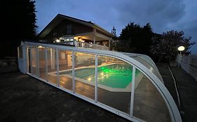 Villa Ostrera